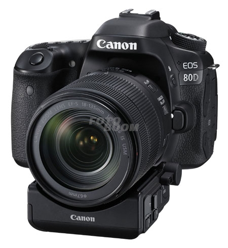 EOS 80D + 18-135mm f/3.5-5.6 IS USM + PZ-E1 + 150E Bonificación Canon Estudiantes
