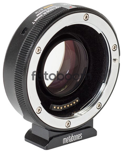 Canon EF Lens a Canon RF Speed Booster ULTRA 0.71x