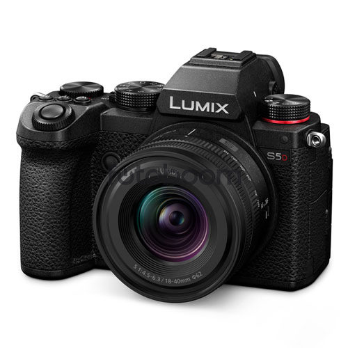 LUMIX S5D + 18-40 mm F4.5-6.3 S