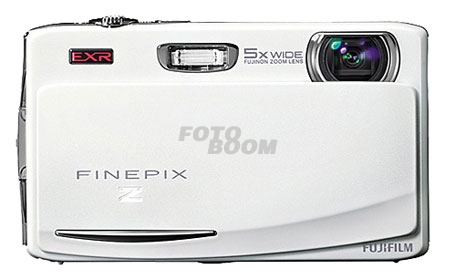Z950 EXR Finepix Blanca + SDHC 4Gb + Estuche