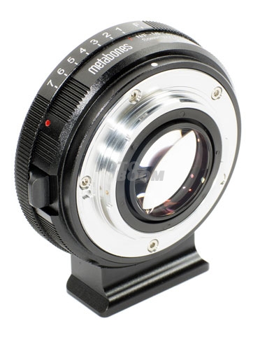 Nikon G Lens a cuerpo MFT Speed Booster T