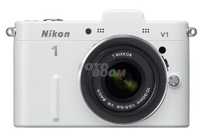 V1 Nikon1 Blanca + 10-30mm VR