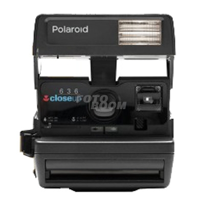 Polaroid 600 Estilo 80 + 2 Pack Color Film