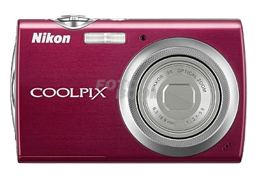 S-230 Coolpix Roja + SD-2GB + Estuche Nikon
